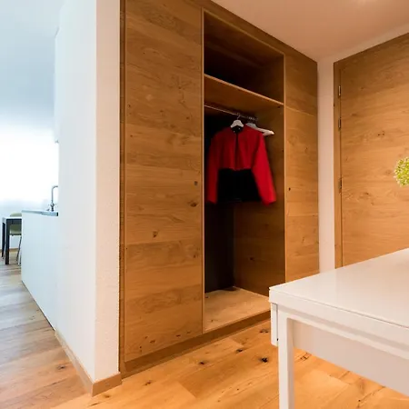Montela - Haus D Apartment